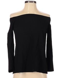 Club Monaco off shoulder top. Size S